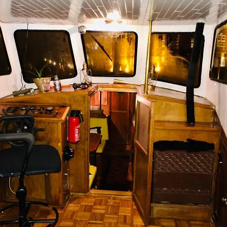 Bådhotel Boat Center *